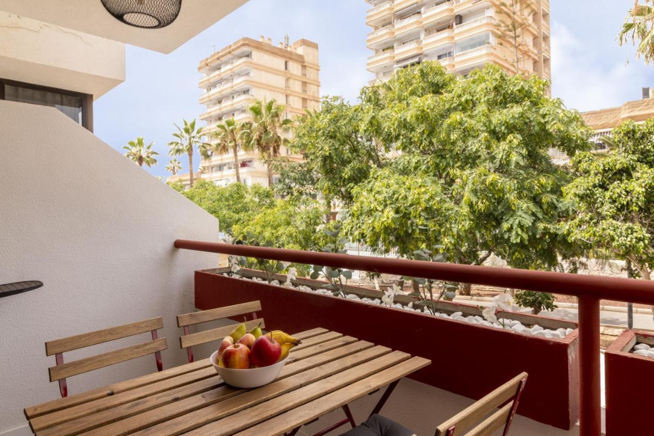Homeforguest New Modern Apartment With Pool Arona  Exteriér fotografie