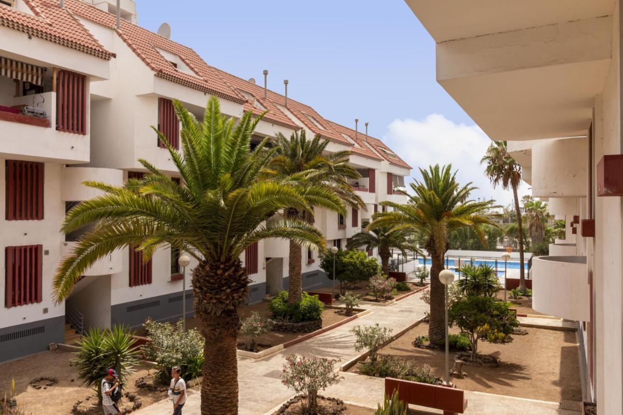 Homeforguest New Modern Apartment With Pool Arona  Exteriér fotografie