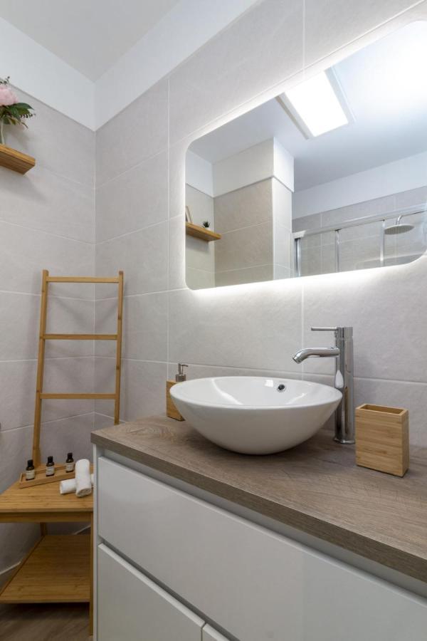 Homeforguest New Modern Apartment With Pool Arona  Exteriér fotografie